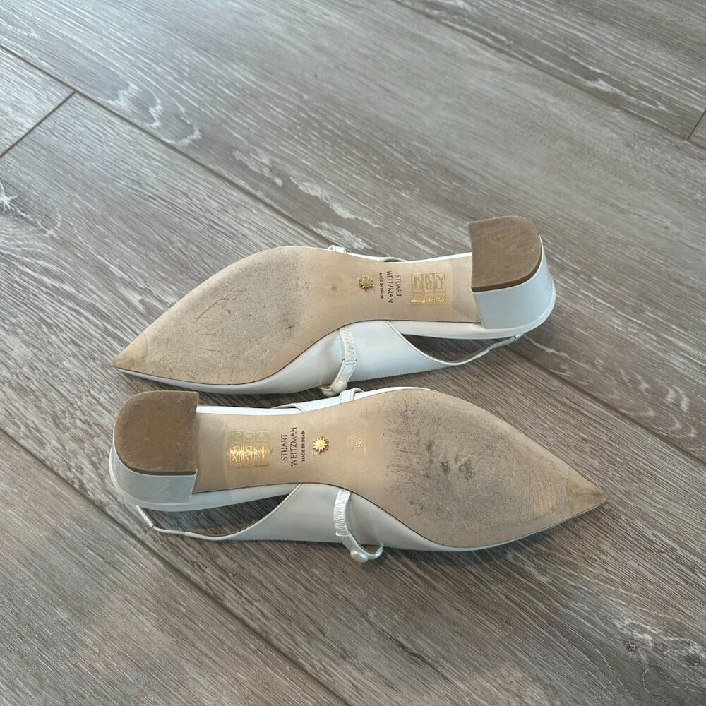 Stuart Weitzman White Pointed Slingback Heels with Pearl-Trim Strap - Picture 5 of 15